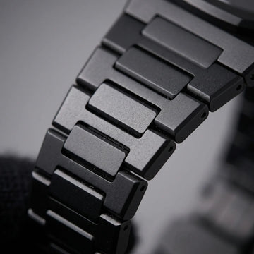 Why Quiet Luxury Watches Are Everywhere Right Now