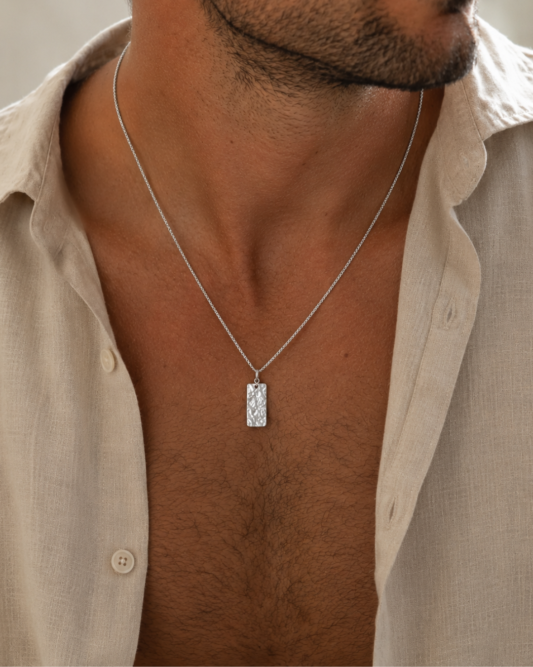 Noxwell Forge Hammered Bar Necklace