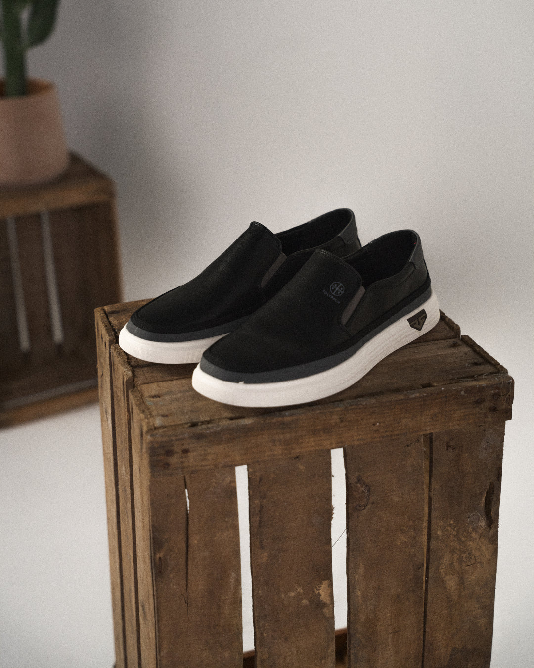Noxwell Whitman Slip-On