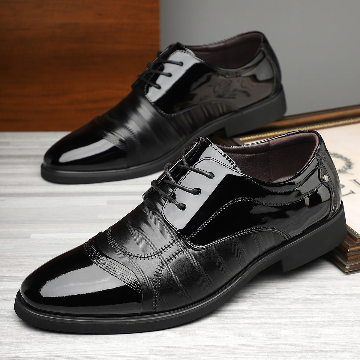 Noxwell Hallmark Executive Oxford