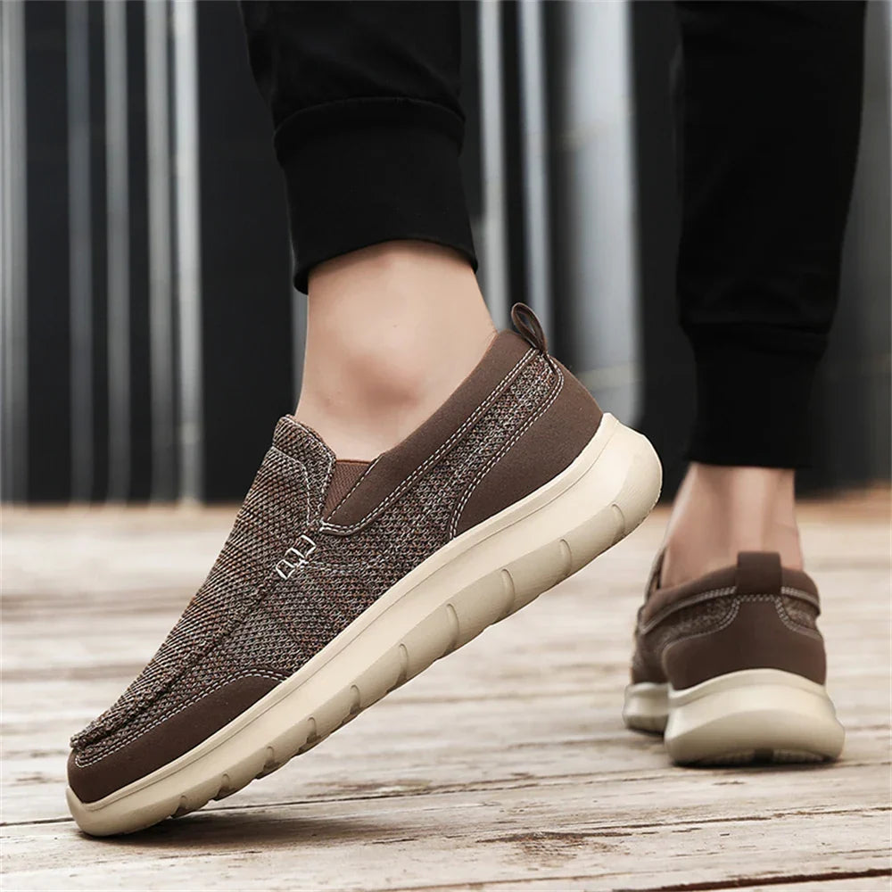 Noxwell Weekender Slip-On