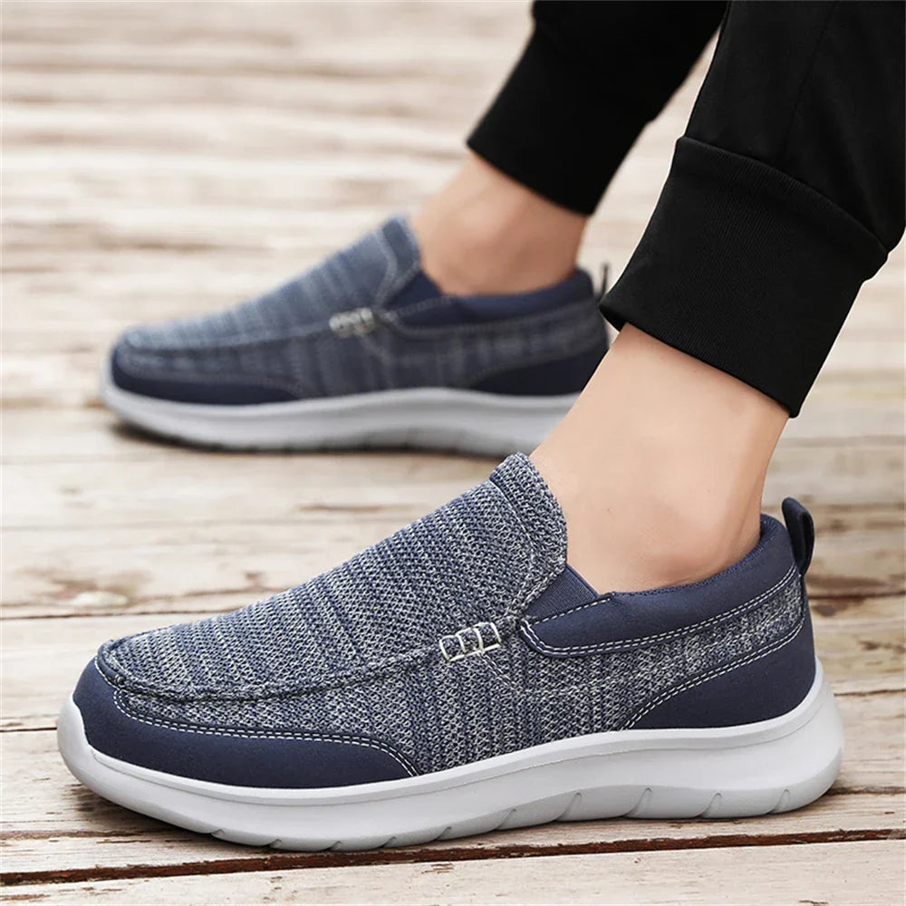 Noxwell Weekender Slip-On