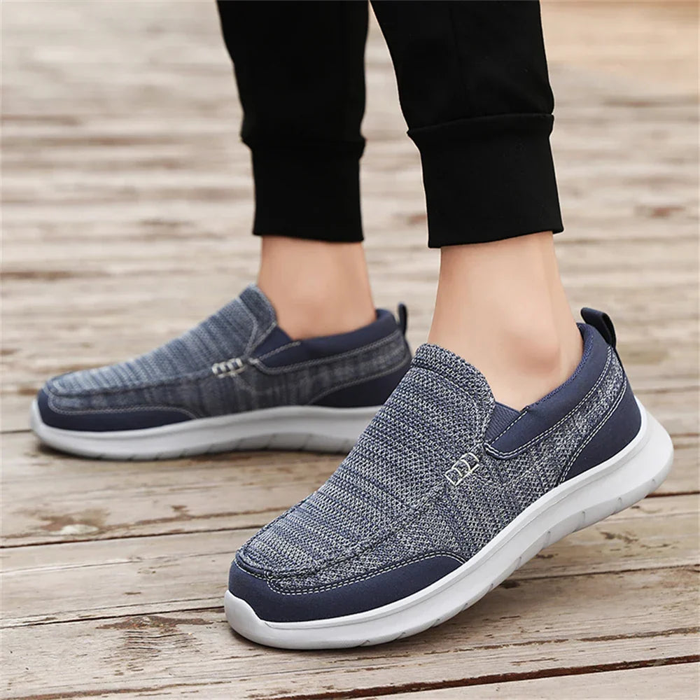 Noxwell Weekender Slip-On
