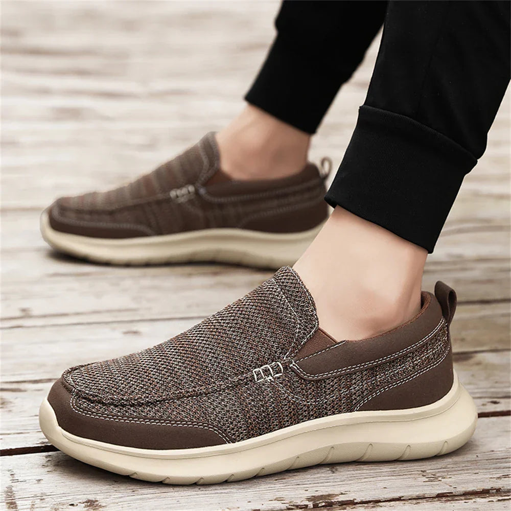 Noxwell Weekender Slip-On