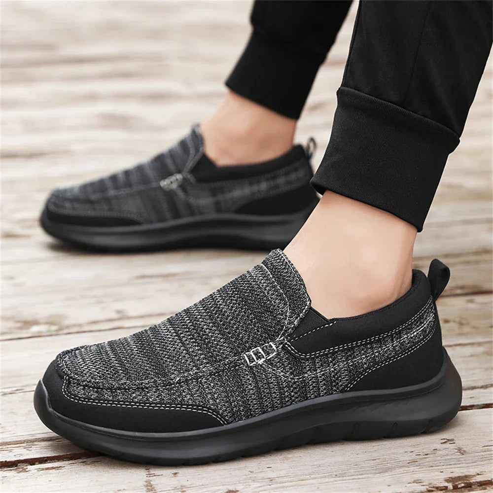 Noxwell Weekender Slip-On