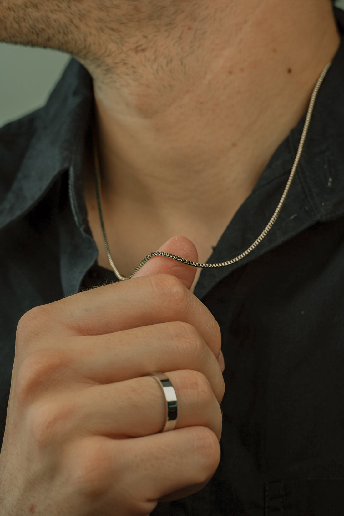 Noxwell Vault Box Chain Necklace