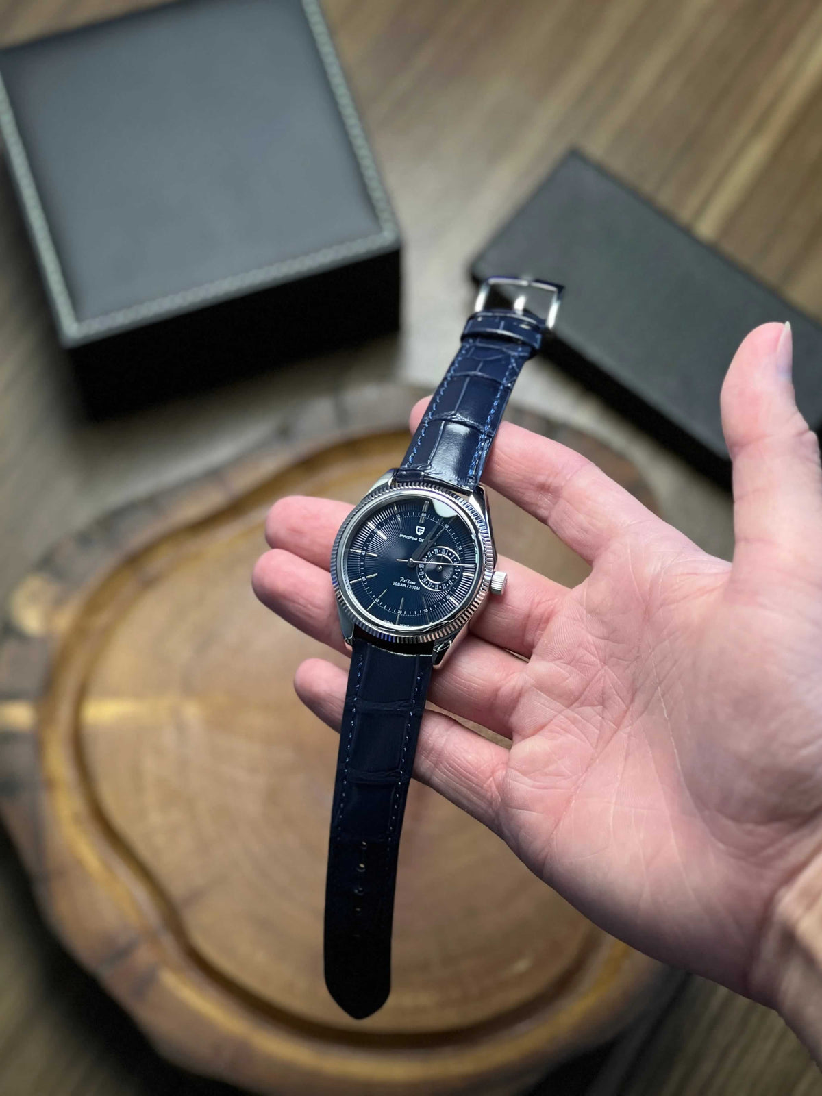 Noxwell Aurelius Sapphire