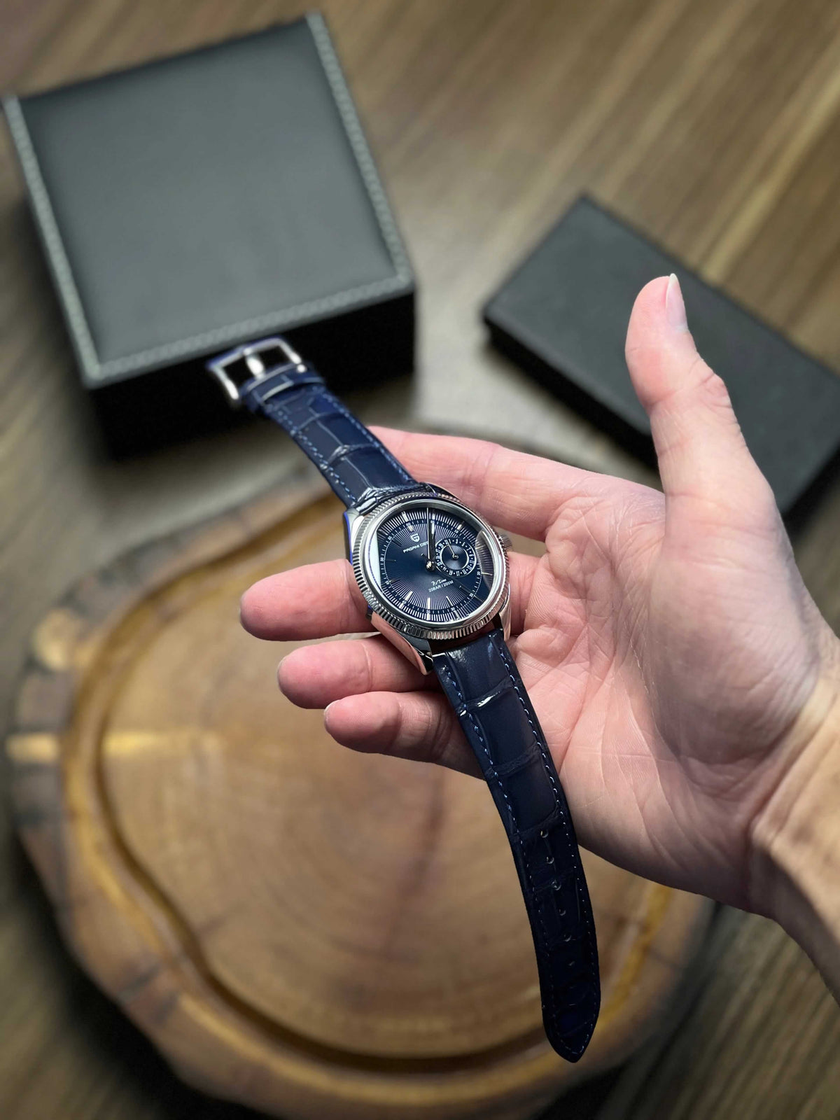Noxwell Aurelius Sapphire